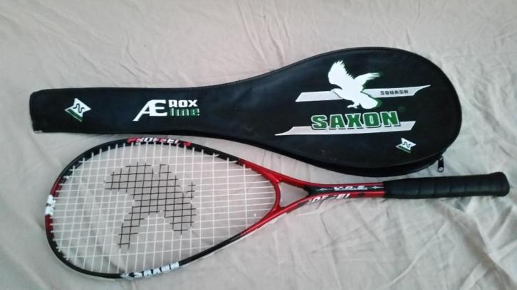 Saxon earox squash racket