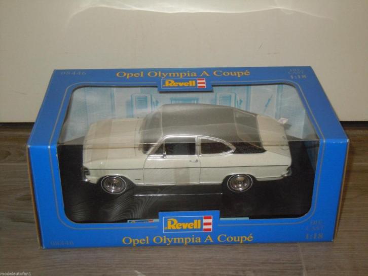 Opel Olympia A Coupe van Revell 1:18 in Box