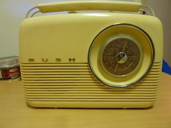 Bush Radio Jaren 60/70 ....