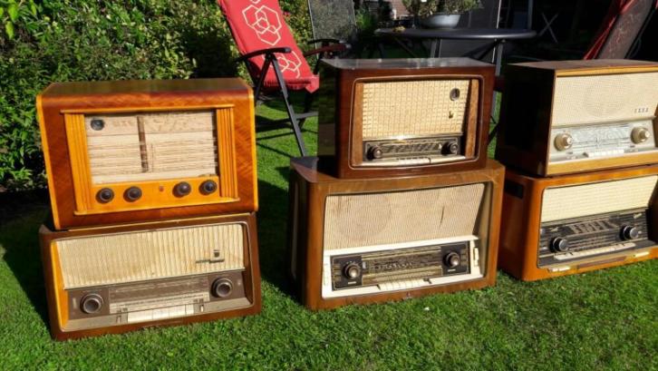 6 stuks oude radio's