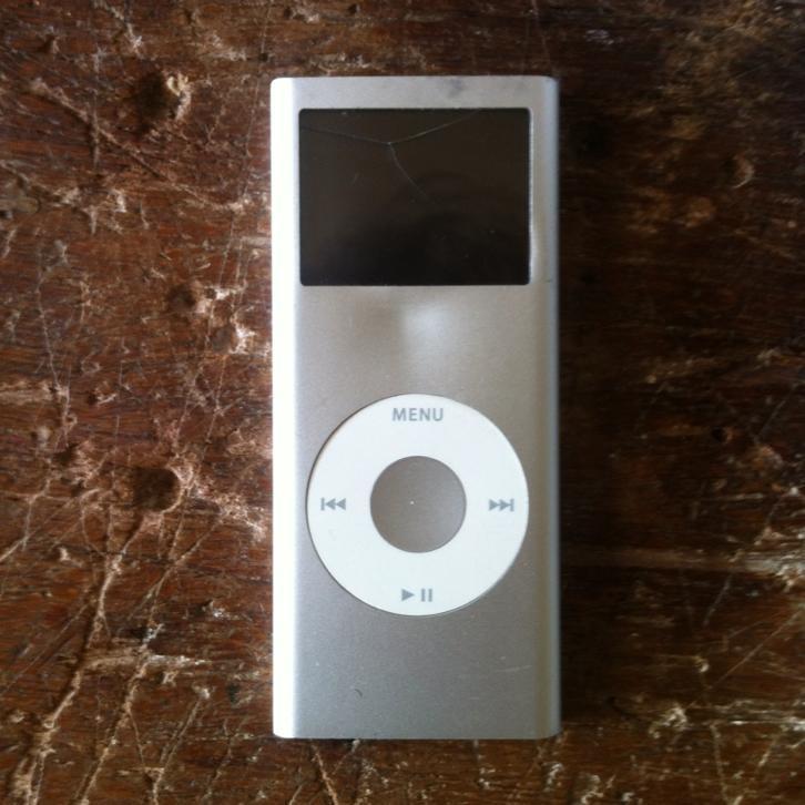iPod nano zilver met kapot beeldscherm