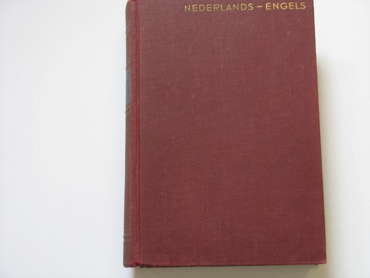 Engels en Nederlands Engels woordenboek.