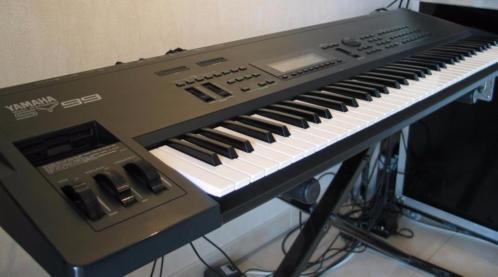 Yamaha SY99 FM Synthesizer