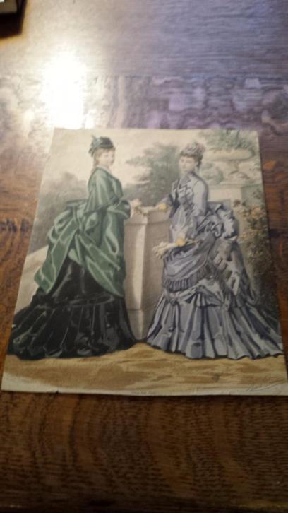 drie oude modekrantjes 19de eeuw vrouwenmode