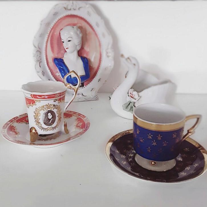 handgeschilderd porcelein kop en schotel