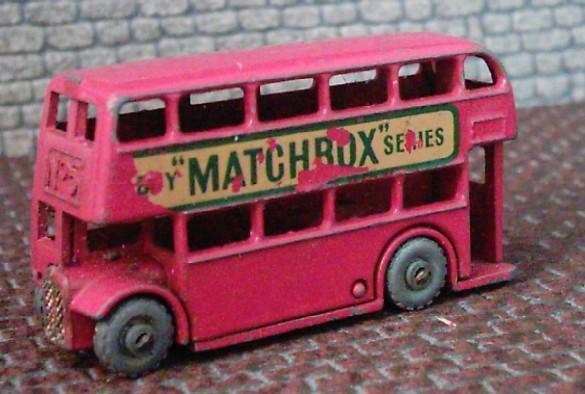 Matchbox dubbeldeks bus.