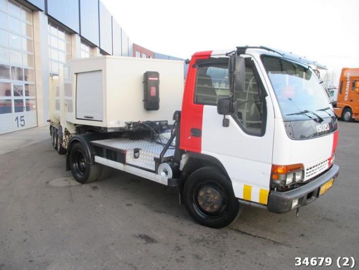 Isuzu NOR70G-5L NQR 70 complete with Geesink Garbage Press T