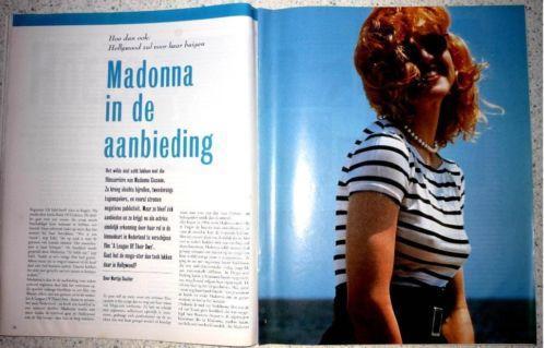 Nieuwe Revue met 2 artikelen Madonna + Beatles