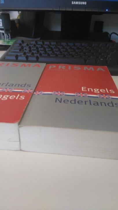 Vier Prisma Woordenboeken NL/ENG,ENG/NL,NL/FR/FR/NL