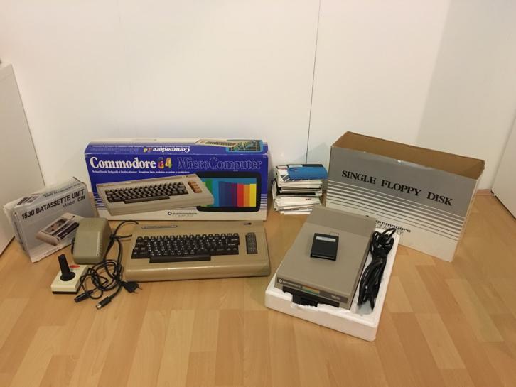Commodore 64 set met diskdrive, datarecorder