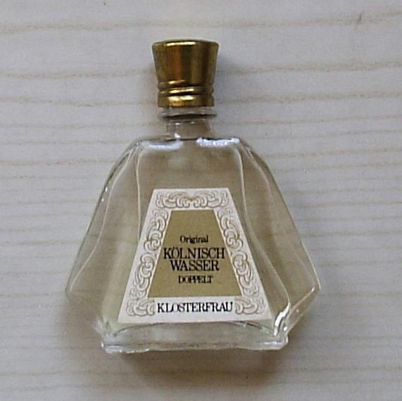 Een flesje Original Kölnisch Wasser - Klosterfrau. INCLUSIEF