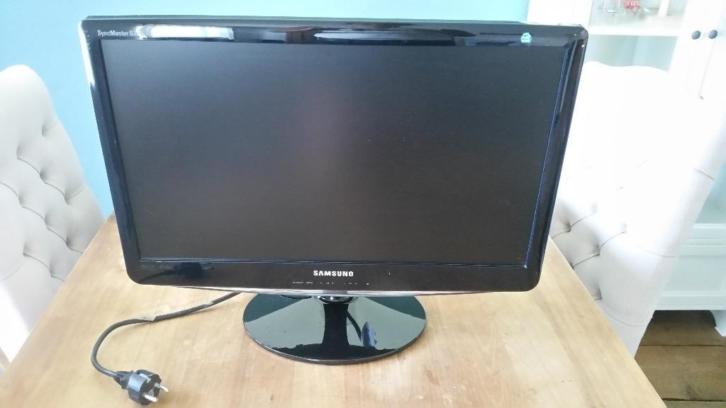 TV Samsung 22 inch LCD monitor